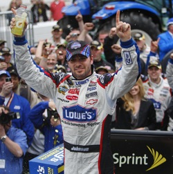 Jimmie Johnson wins Martinsville1 09