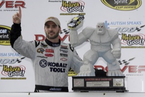 Jimmie Johnson wins Dover