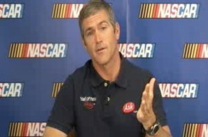 NASCAR driver Bobby Labonte is an Apple / Tech fan