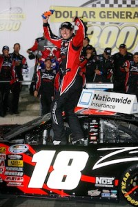 Kyle Busch wins Lowes NNS
