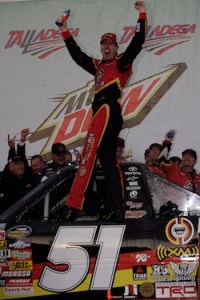 Kyle Busch wins Talladega trucks