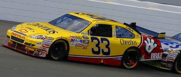 Clint Bowyer - 33