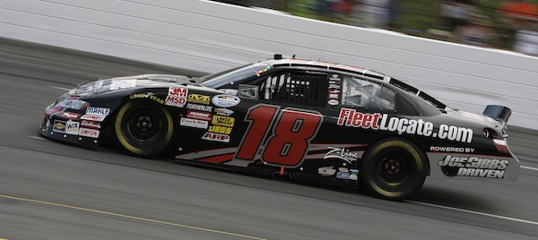 Kyle Busch wins at ORP