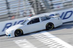 rir testing aric almirola on track