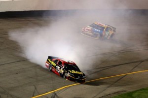 Clint_Bowyer_spin_Richmond_2013